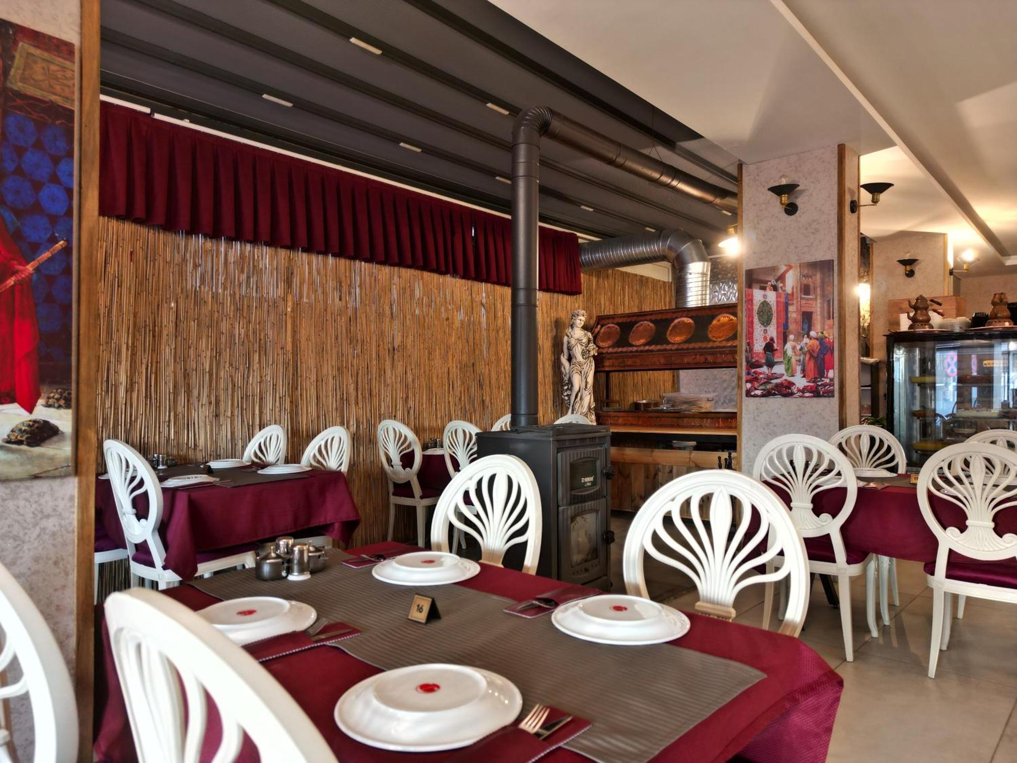 Akman City Hotel Kusadası Eksteriør billede