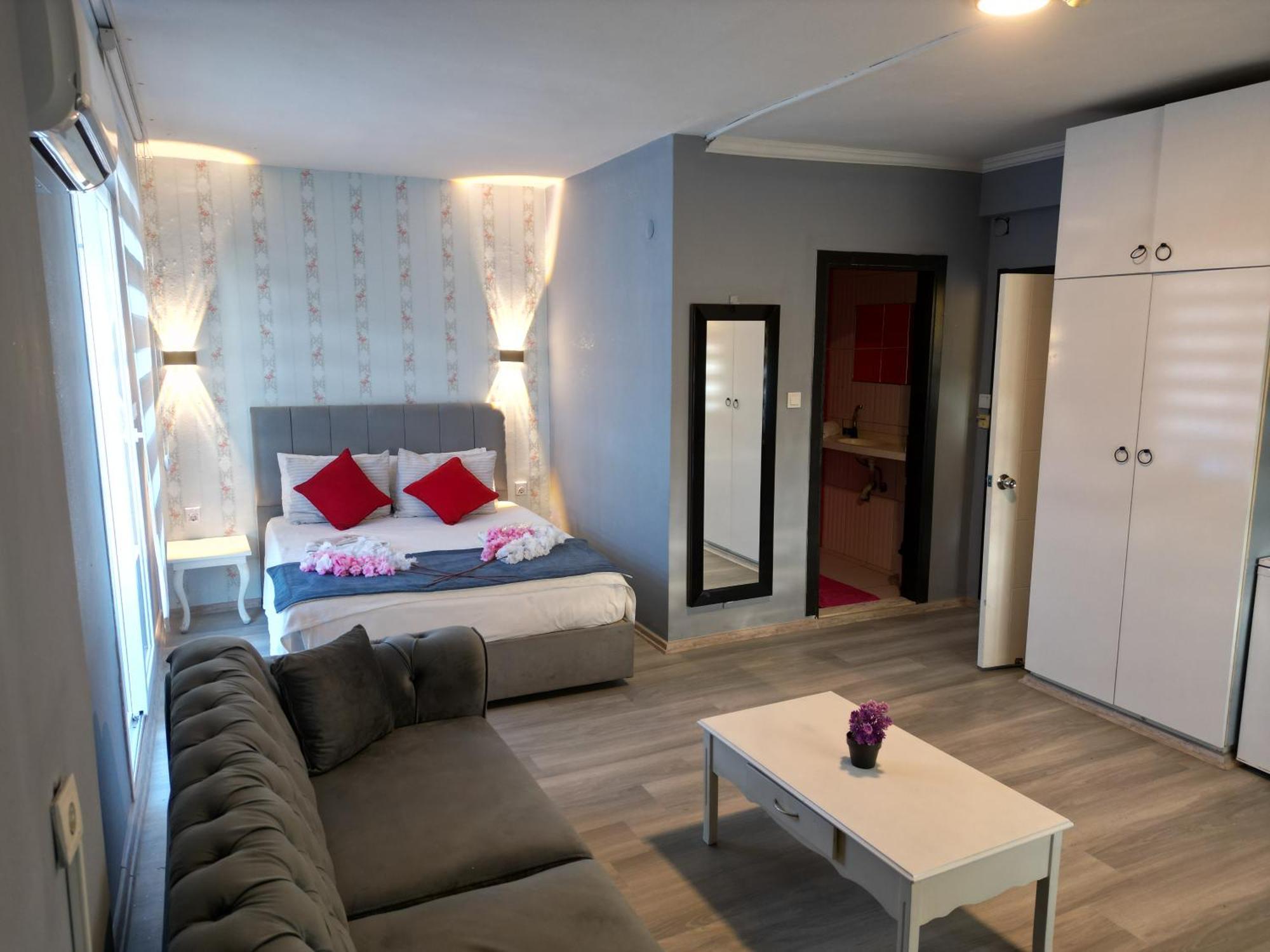 Akman City Hotel Kusadası Eksteriør billede